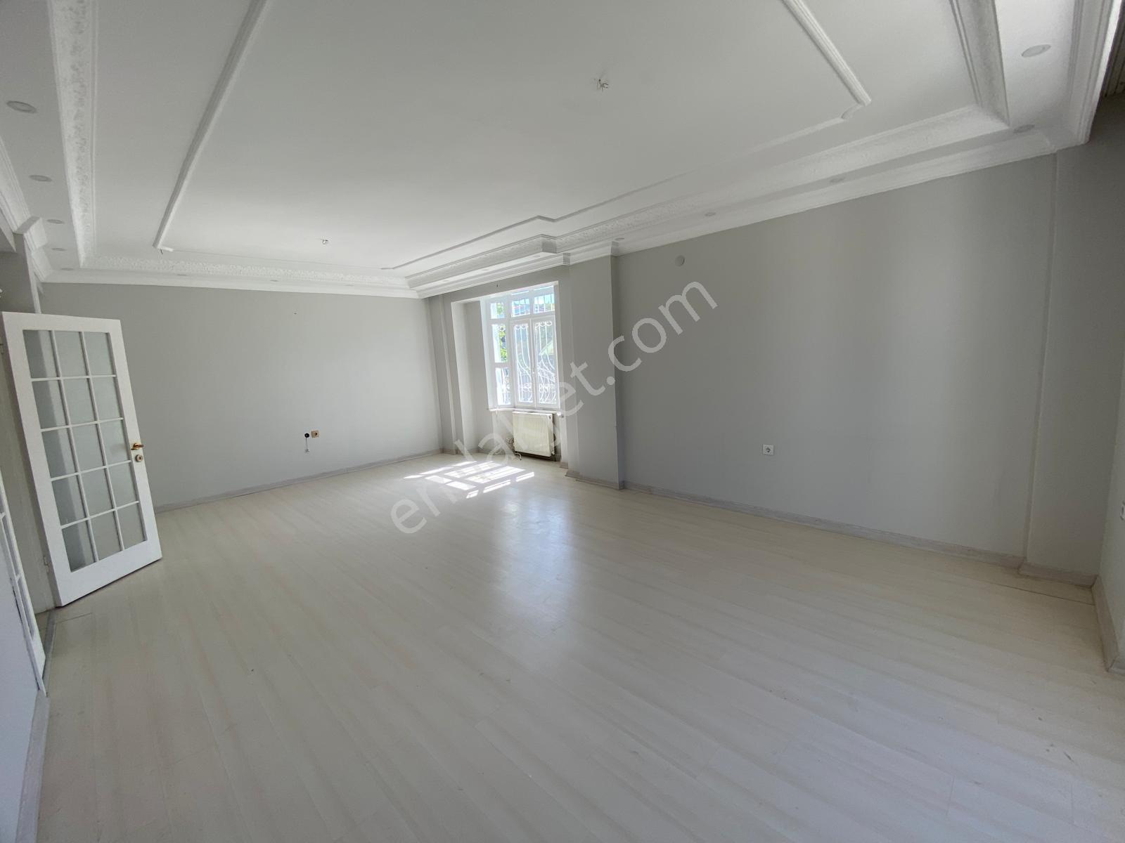 Gürşen Sitesinde Geniş Ferah Kiralık Villa - Görsel 29