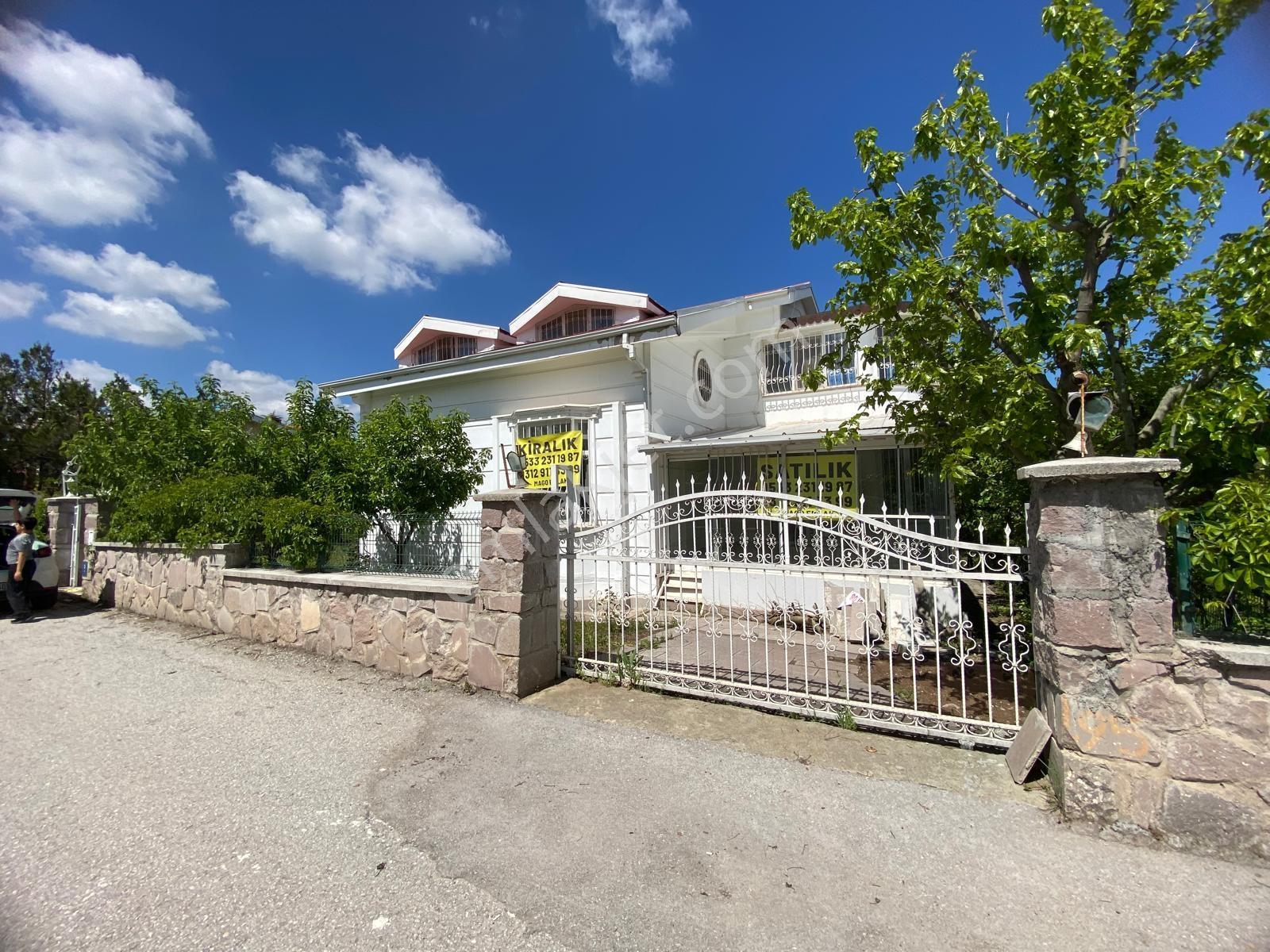 Gürşen Sitesinde Geniş Ferah Kiralık Villa - Görsel 20