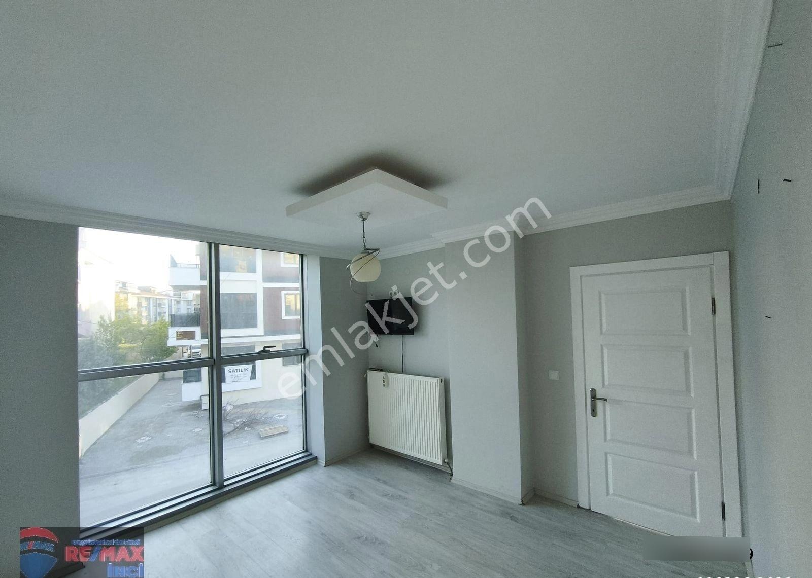 Re/max İnci'den Adliye Karşısı Kiralık Kısmı Eşyalı 1+1 Daire - Görsel 32