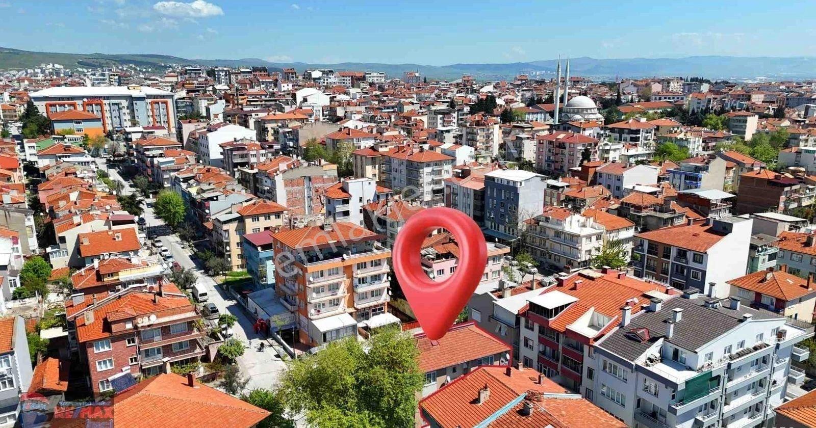 Re/max İnci'den Zahire Pazarı Camii Karşısı 4 Katlı Satılık Komple Bina - Görsel 3