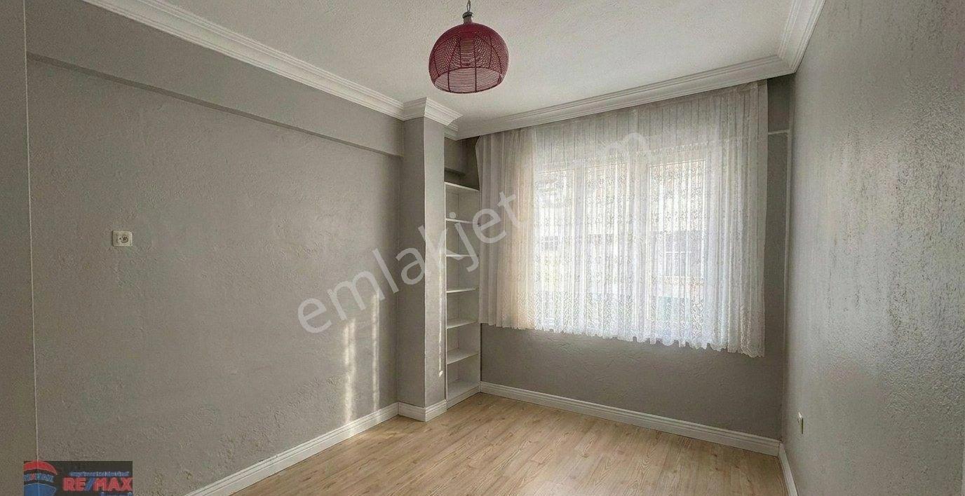 Re/max İnci'den Zahire Pazarı Camii Karşısı 4 Katlı Satılık Komple Bina - Görsel 10