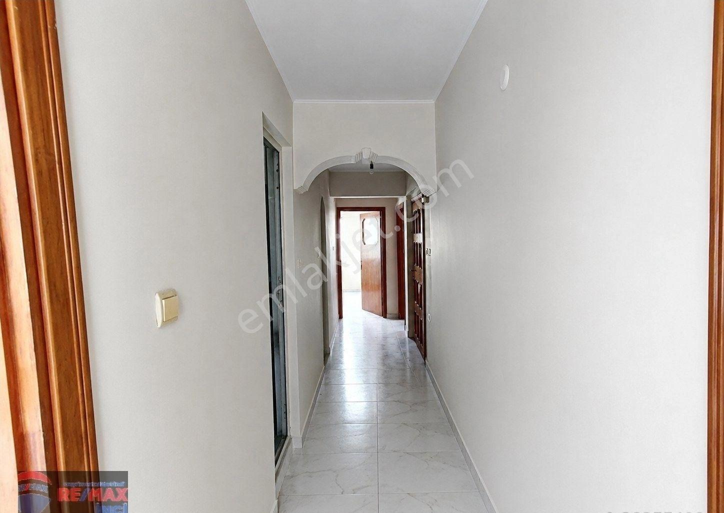 Re/max İnci'den Kuvayi Milliye Mah. Satılık 3 Katlı Komple Bina - Görsel 10