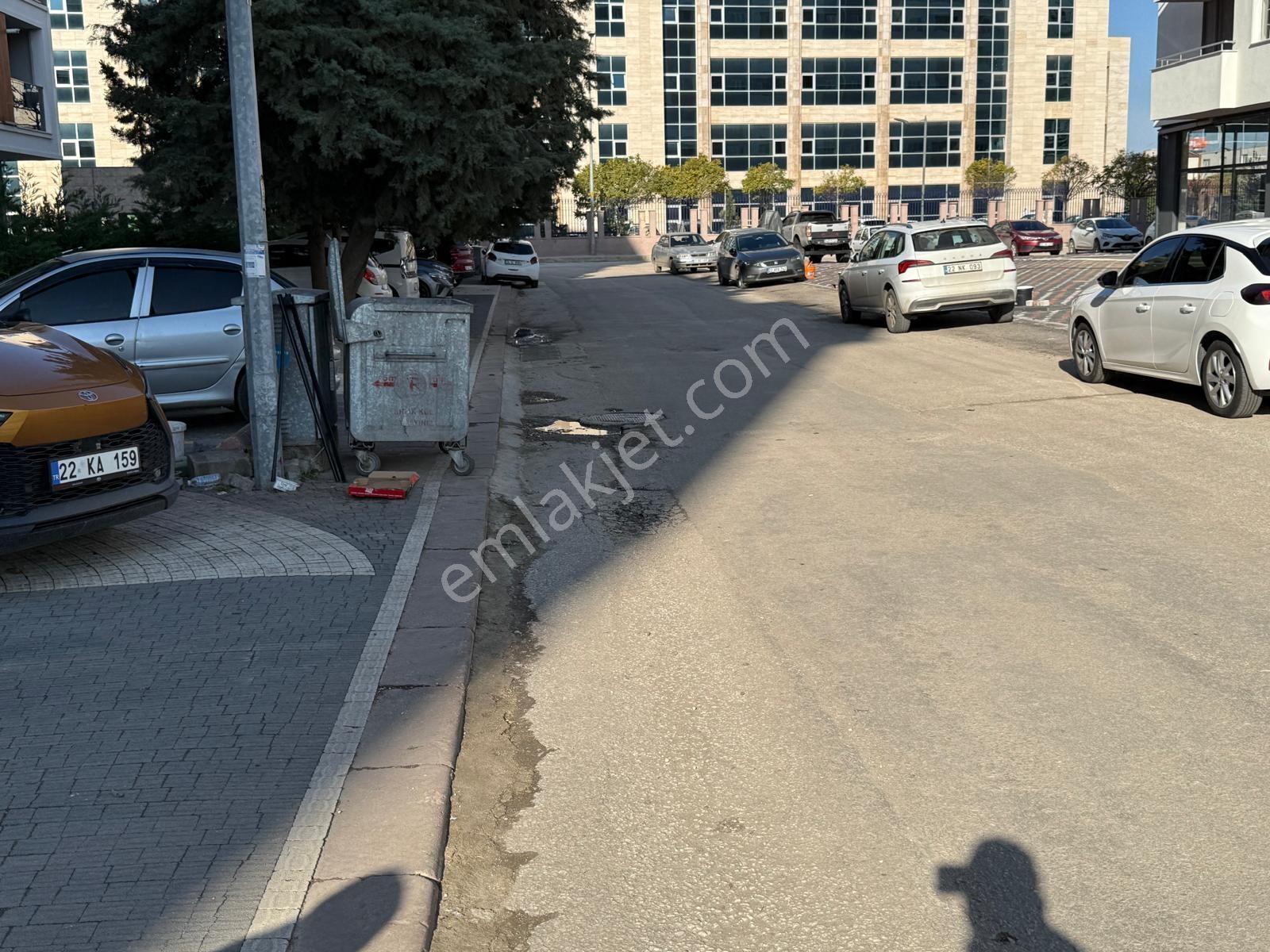 Edirne İl Emniyet Müdürlüğü Karşısı Kiralık Güzel Konumda Dükkan - Görsel 19
