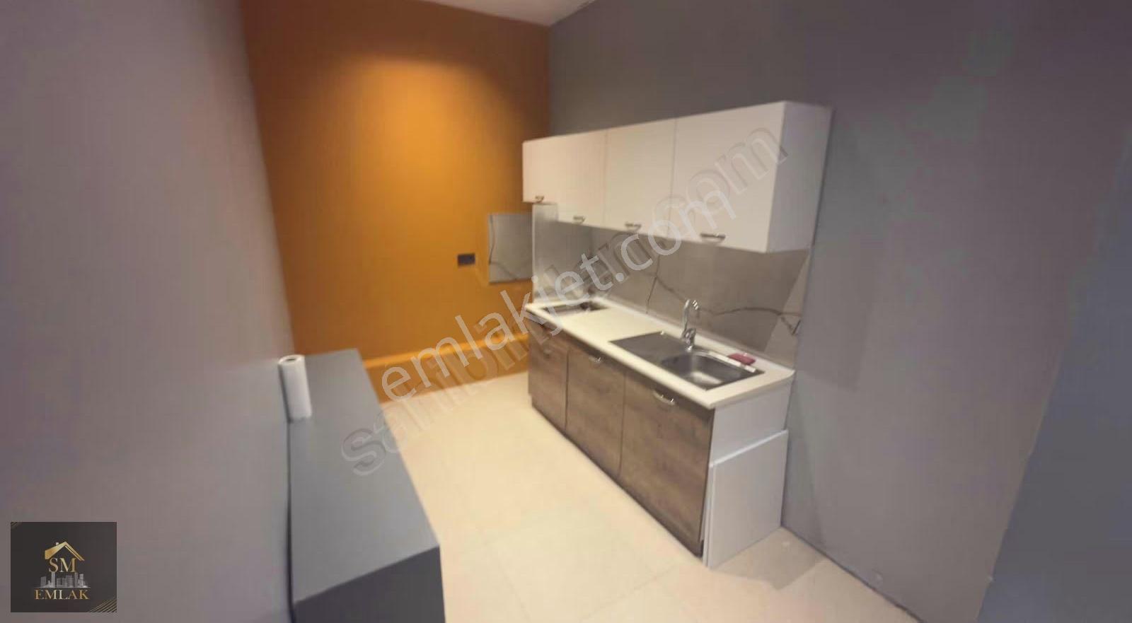 Sm Emlaktan | Bağlıca Merkezde İşlek Sokakta Kiralık Dükkan - Görsel 3
