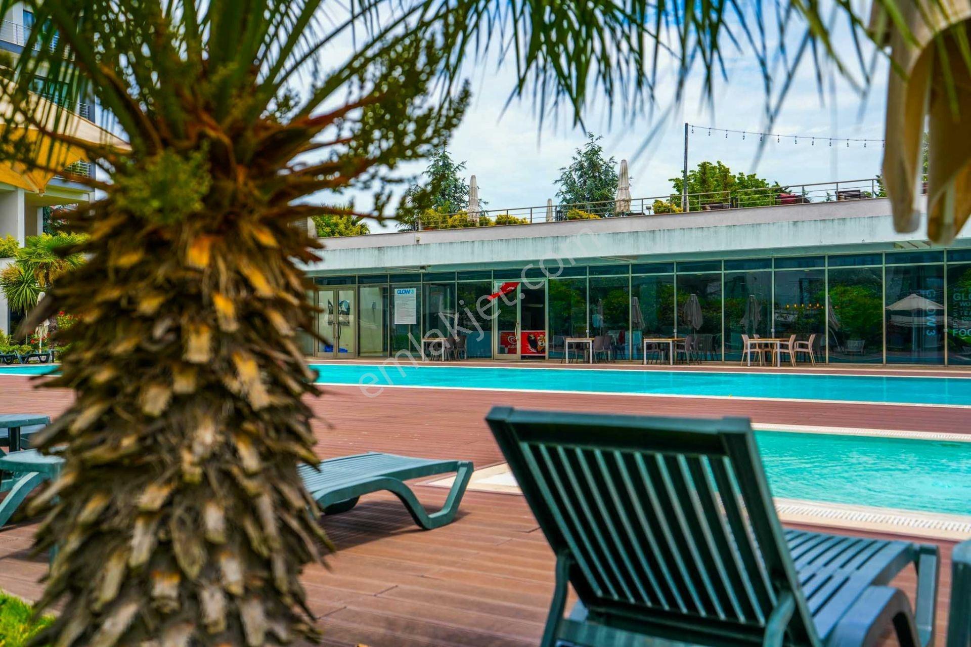 Glow 3 Sitesi'nde 3,5+1, Yüksek Şerefiyeli Satılık Daire