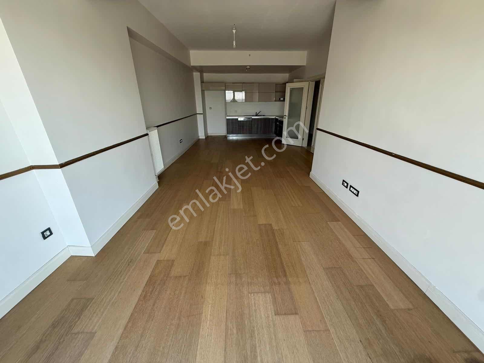 Venezia Da Şehir Mnz Oturuma Hazır Satılık 2+1 Daire