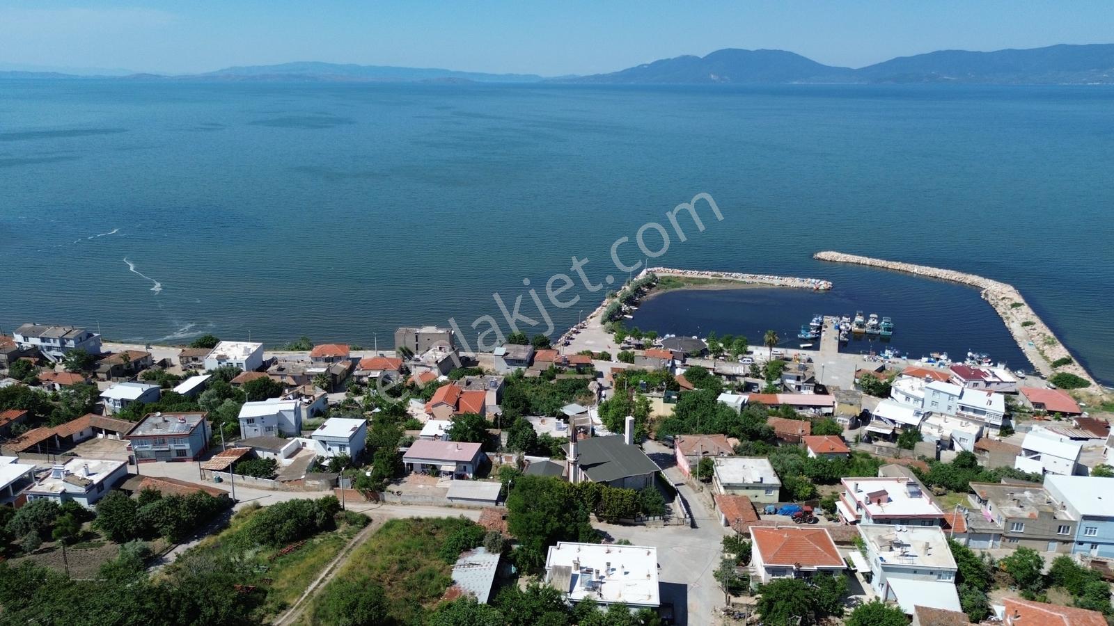 Sevinç'ten Denize 270 Metre Mesafede, Yerleşime Yakın 4.614 M² - Görsel 23