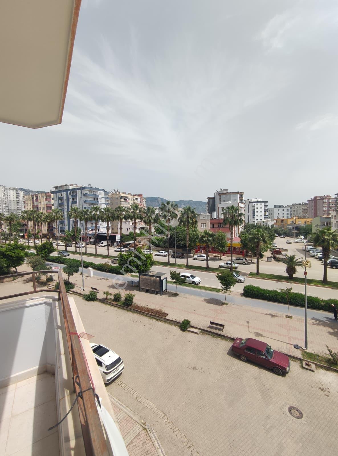 Kozan Gayrimenkulden Göçyolunda Geniş Ve Ferah Daire - Görsel 16