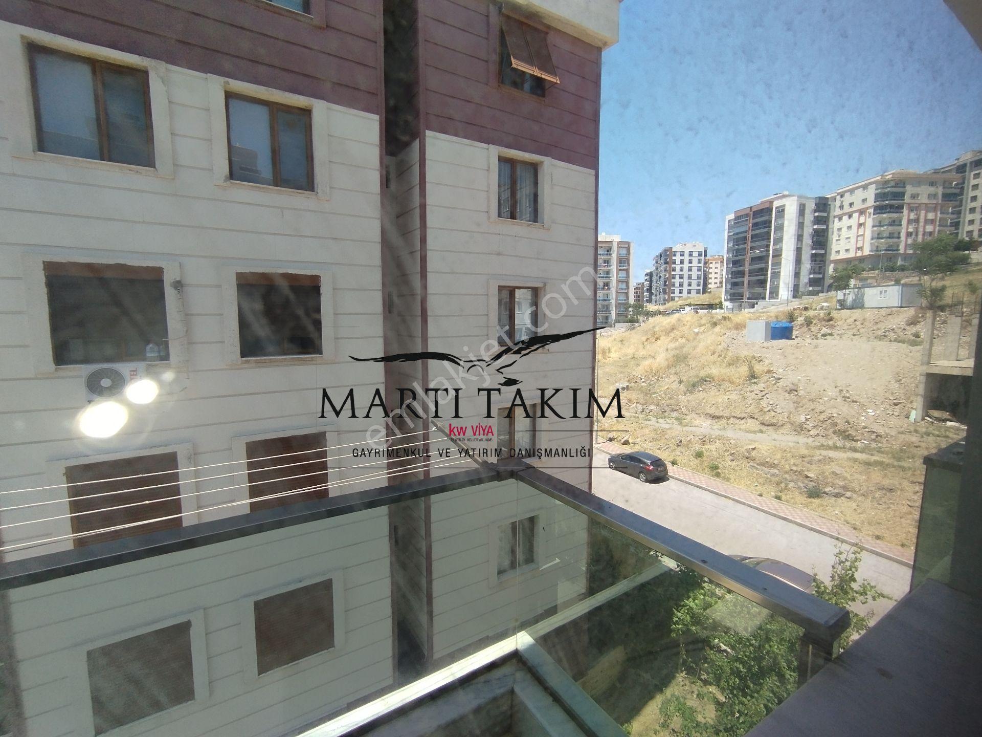 Evka 5'te Martı Takım'dan Deniz Manzaralı Ferah 3+1 Satılık - Görsel 35
