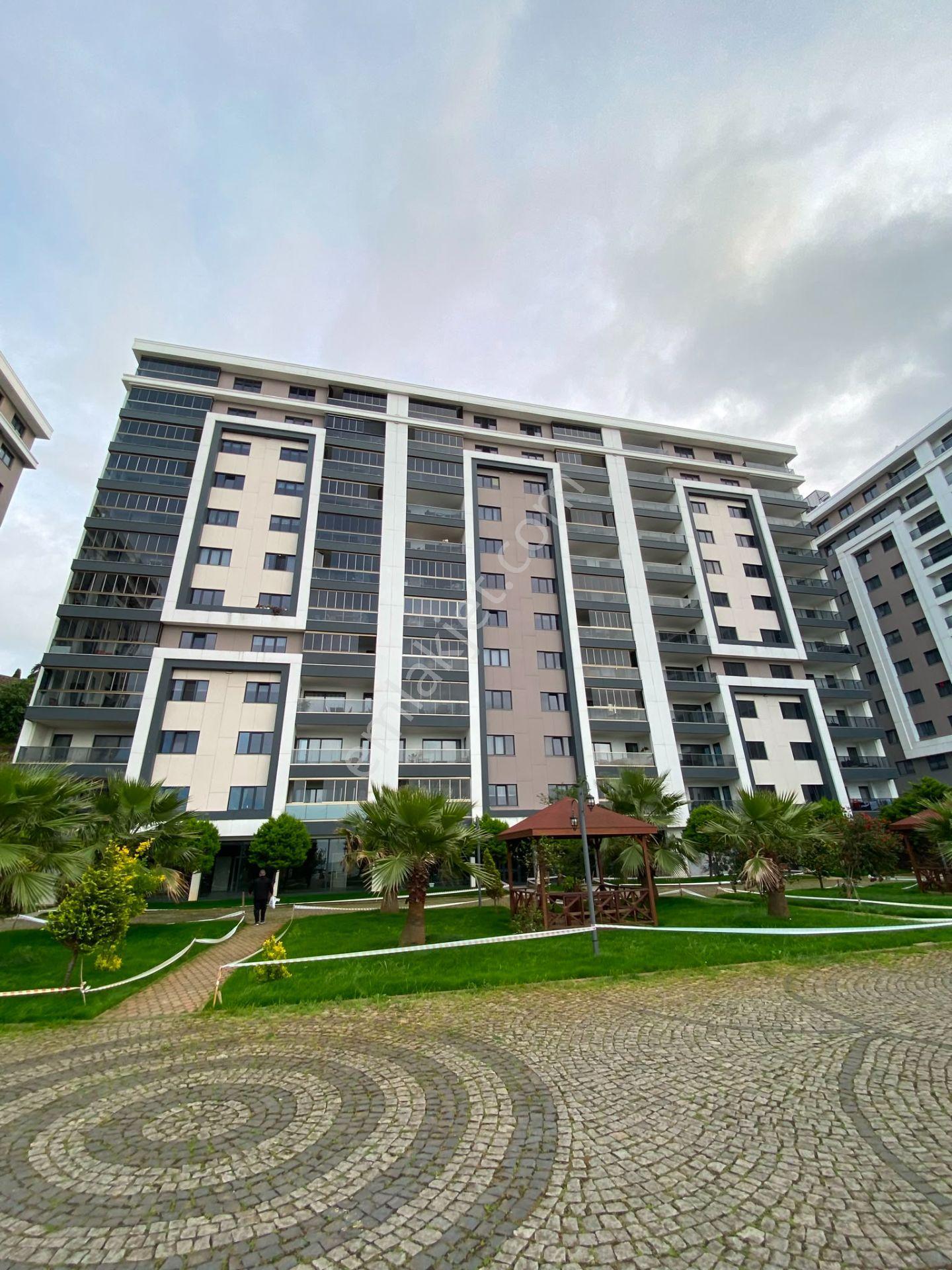 Trabzon Yalıncak'ta Denize Sıfır Kiralık Daire - Görsel 33