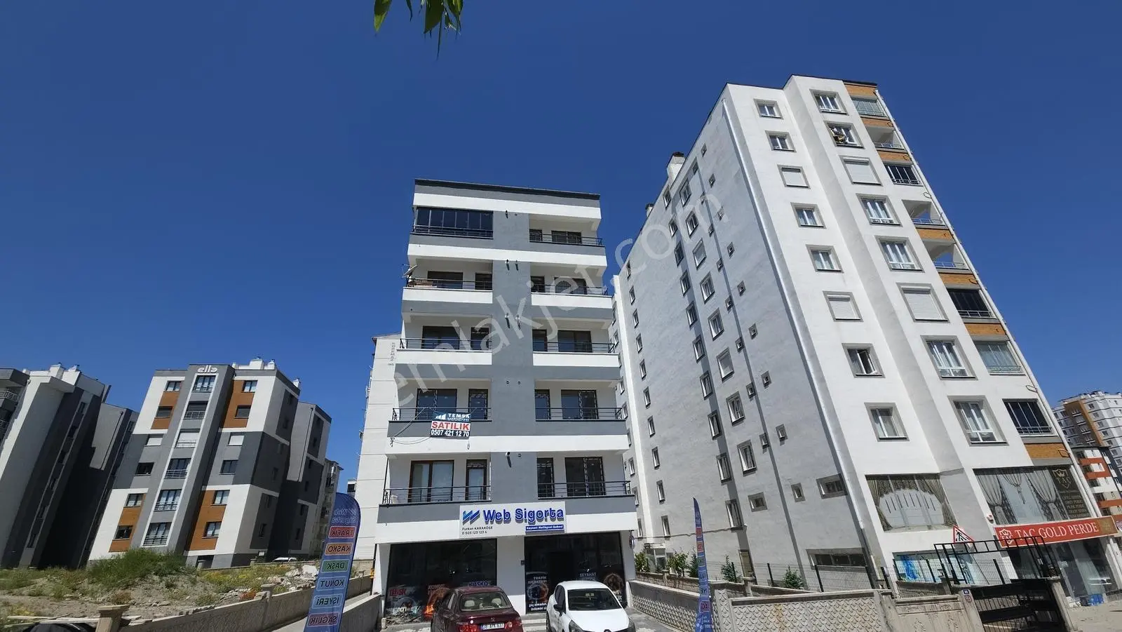 Mimsin De Yatırım Ve Oturum Fırsatı 2+1 Satılık Daire