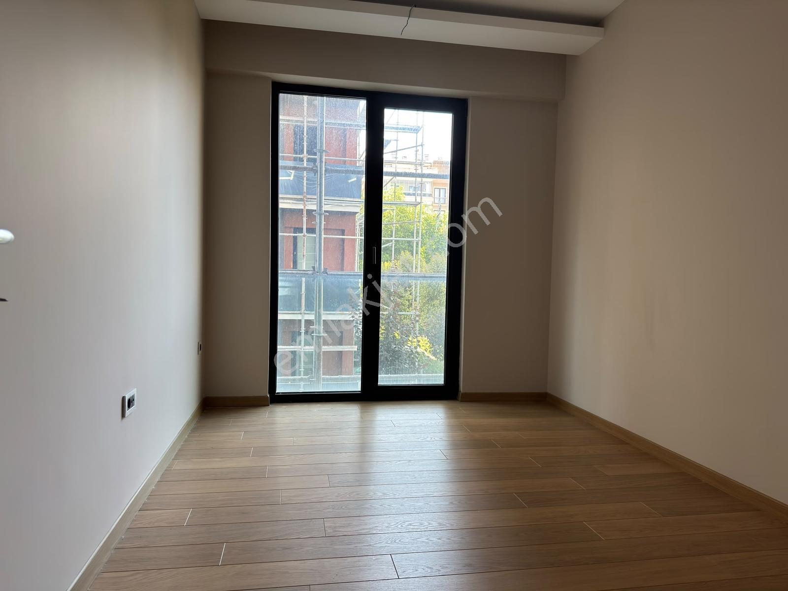 Mudanyanın En Prestijli Sitesi Marina Evlerinde Satılık Daire - Görsel 10