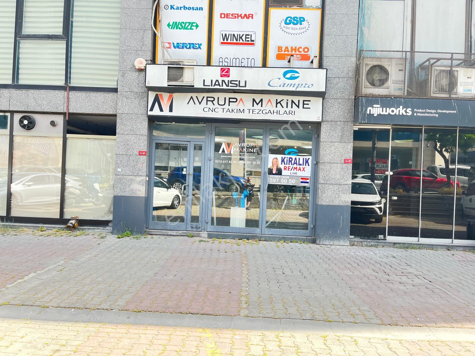 Topçular Hekımoğlu Plaza'da 100 M2 Kıralık Dükkan