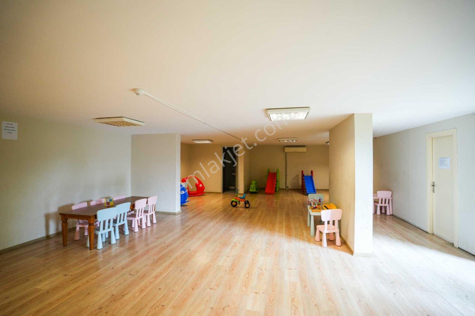 Ümraniye Glow 3 Sitesi'nde 3,5+1 Satılık Ara Kat Daire - Görsel 24