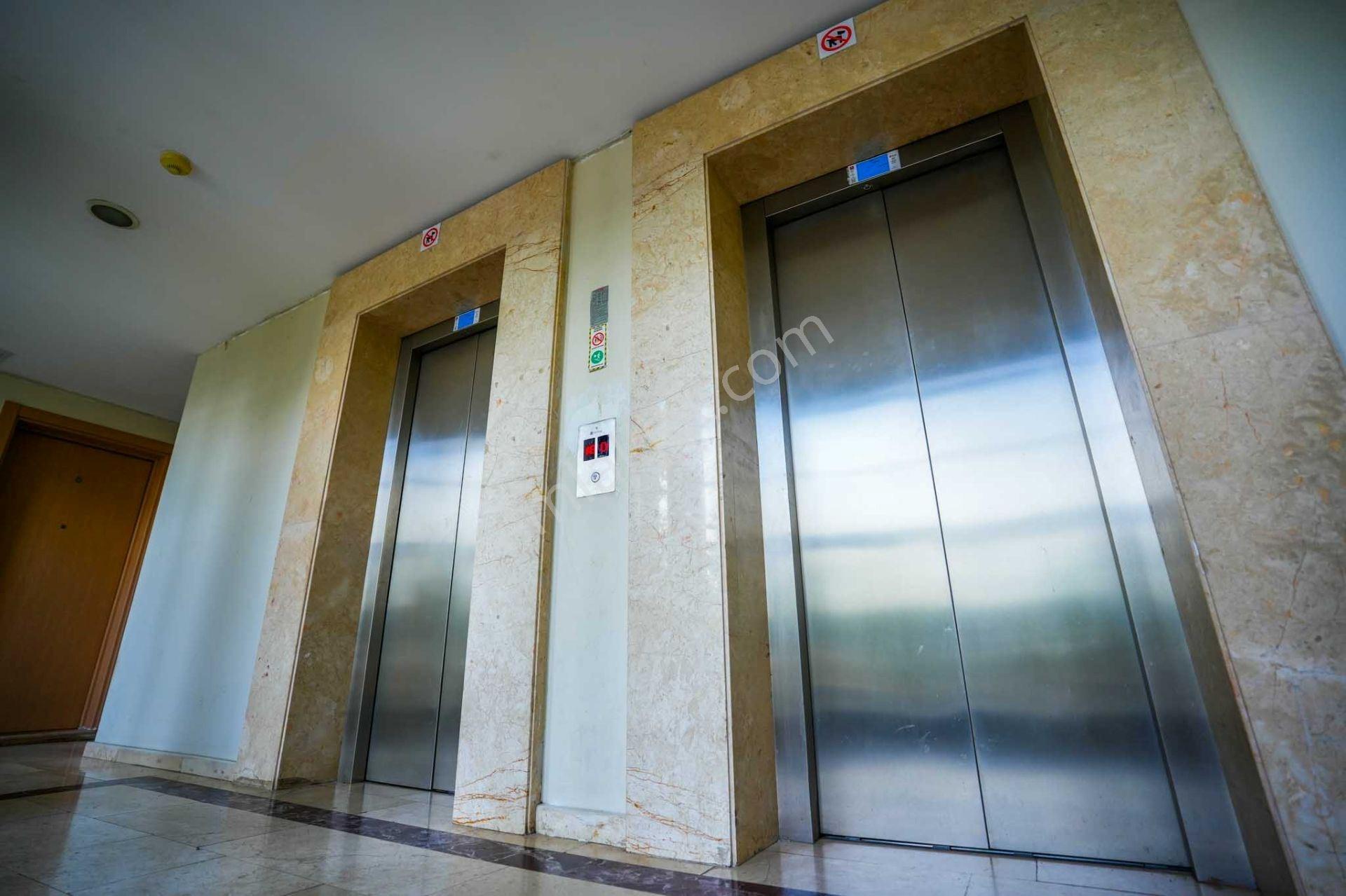 Ümraniye Glow 3 Sitesi'nde 3,5+1 Satılık Ara Kat Daire - Görsel 8