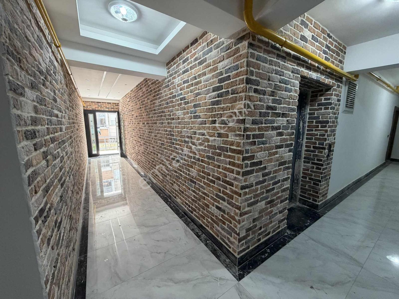 Yağmur Emlaktan Kiralık Süper Konum Ara Kat 3+1 Sıfır Daire - Görsel 30