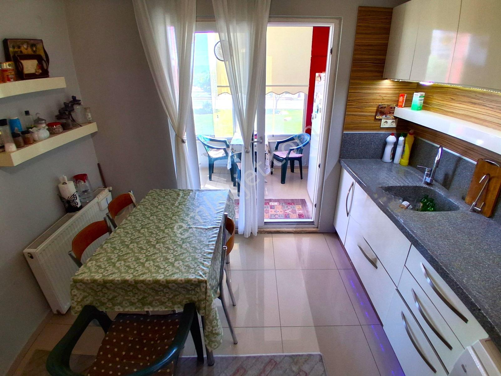 Onmax'tan Edremit Cennetayağı Satılık Ön Cephe 3+1 Geniş Daire - Görsel 4