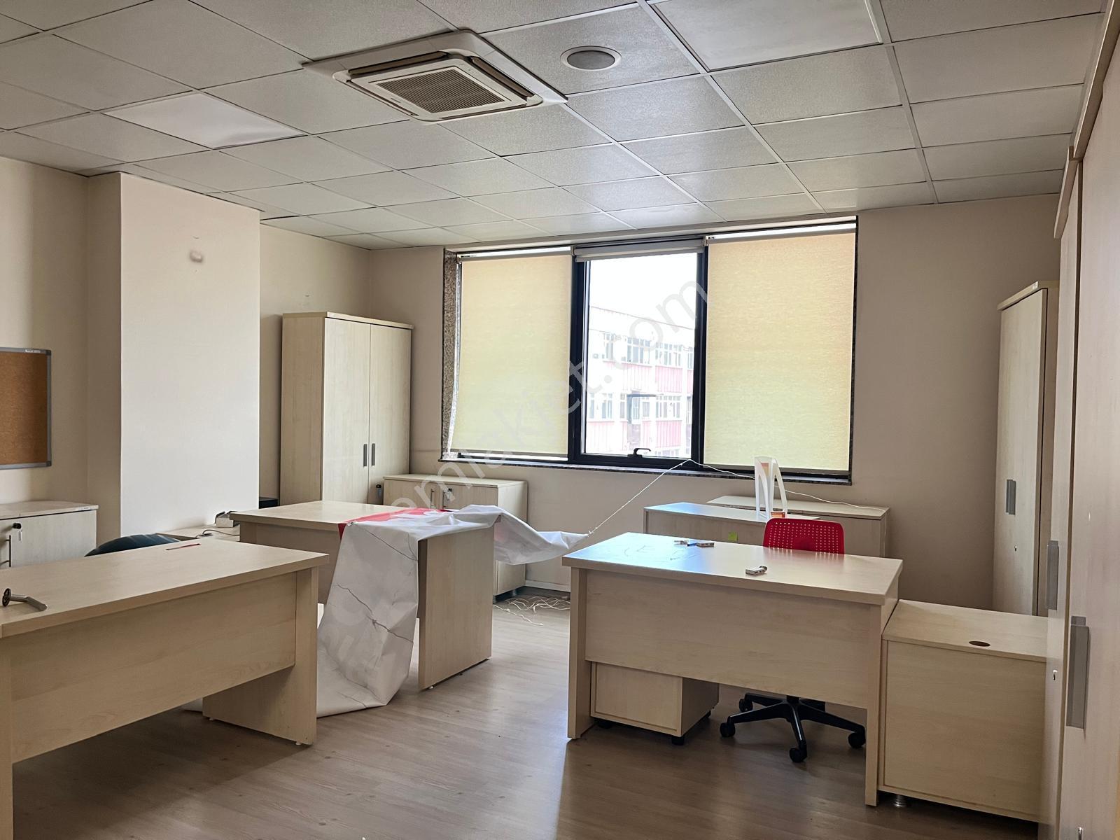 Remax Lıve'den Topçular Hekımoğlu Plaza'da 750 M2 + Kdv Kiralık Ofis Katı - Görsel 13