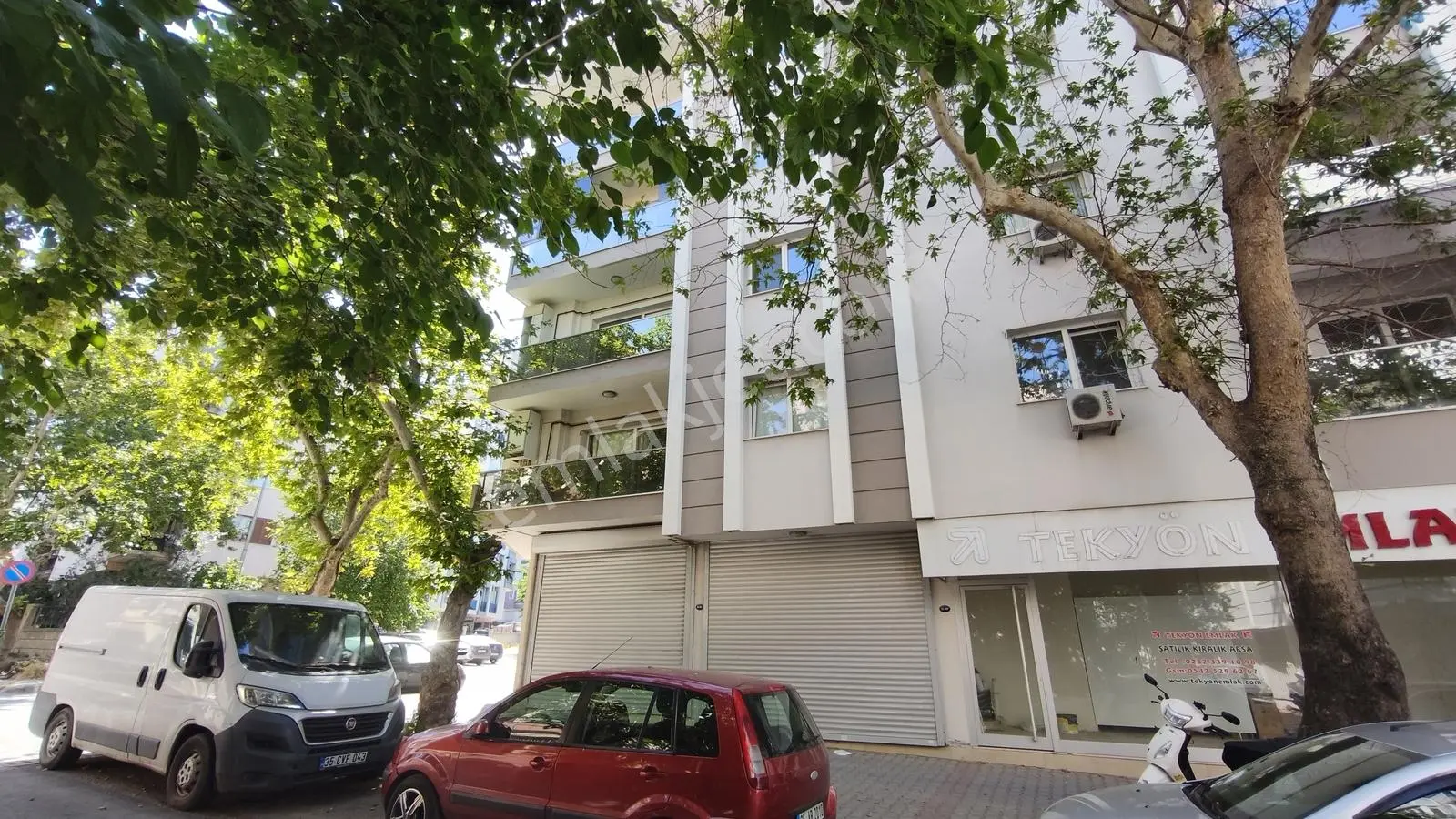 Bornova Merkezde Yeni Binada 2+1 Kiralık Büyük Köşe Daire - Görsel 4