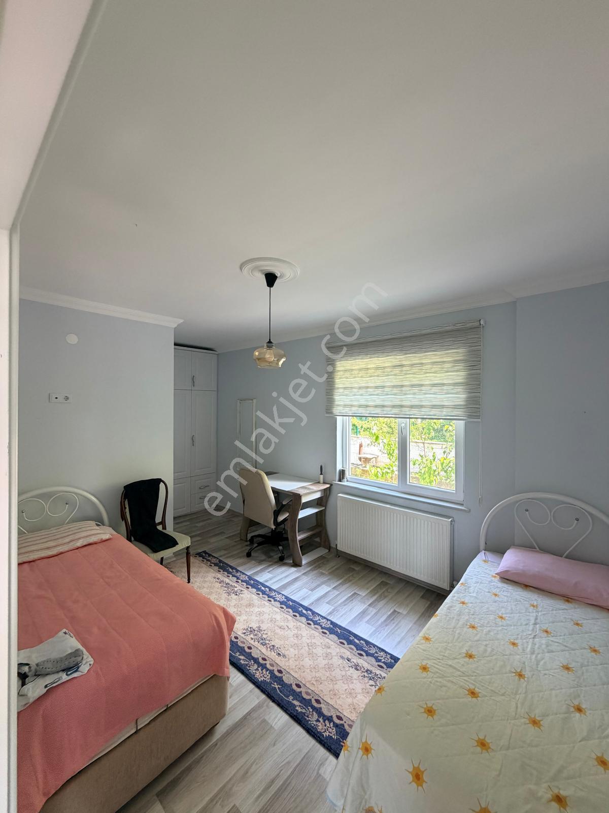 Cide Demirtaş Emlak Güvencesi İle Eşyalı 3 Katlı Lüks Villa - Görsel 23
