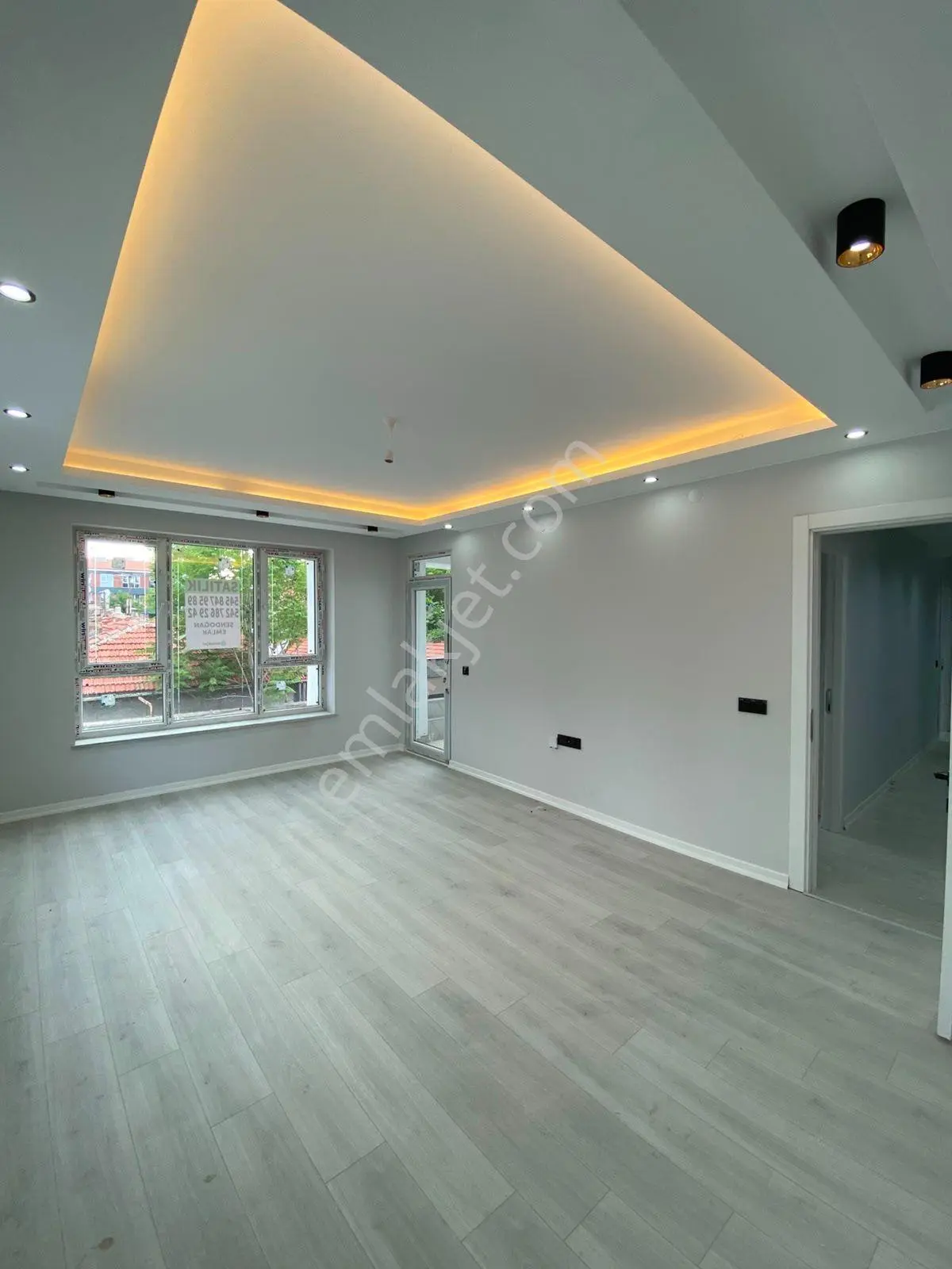 Zafer Mahallesinde 2+1 Sıfır Daire