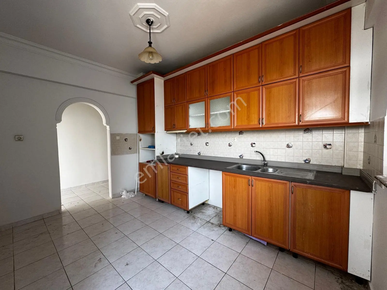 Antalya Merkezde Deniz Manzaralı Satılık 3+1 | 145 M² Net - Görsel 3