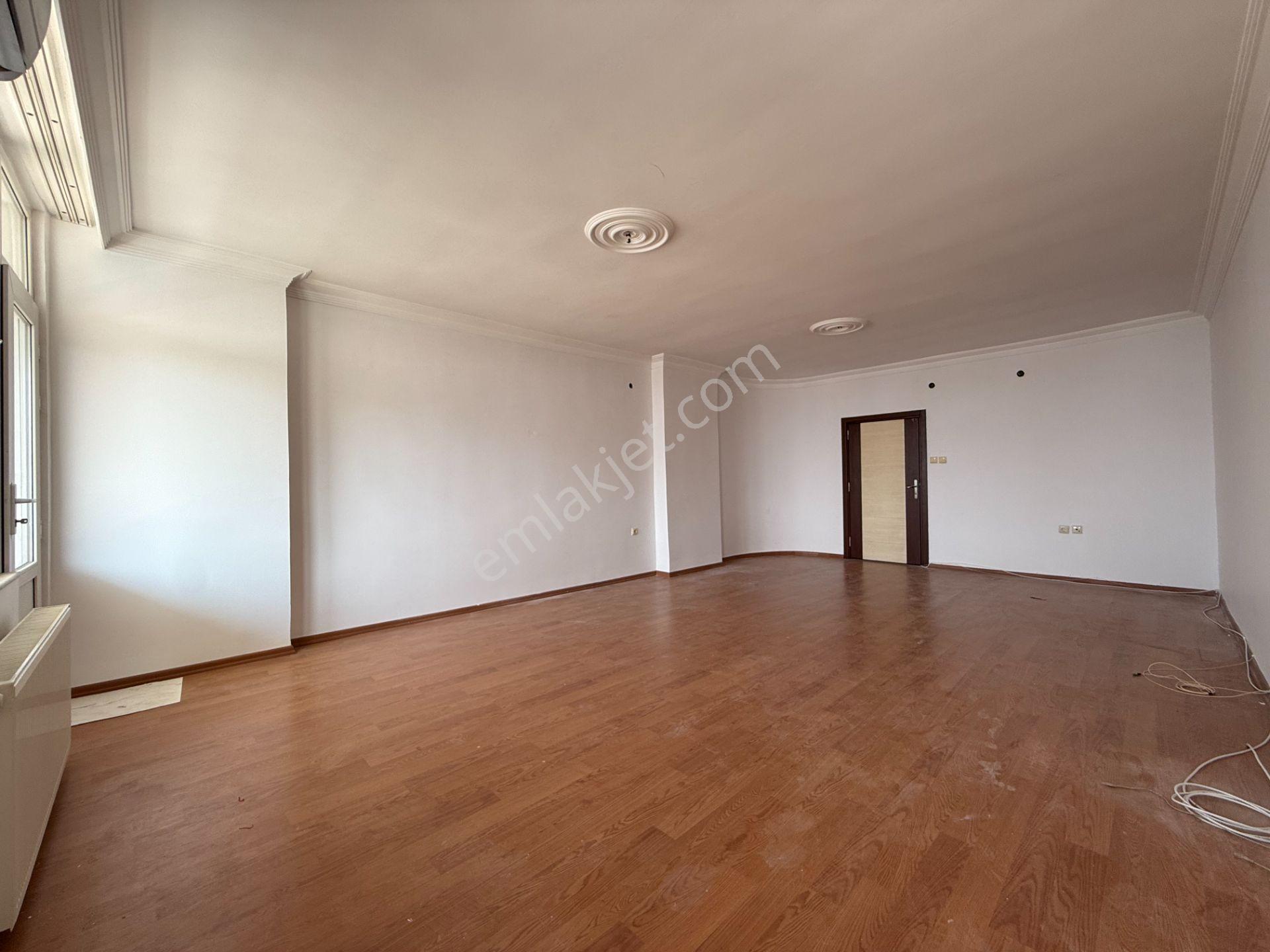 Mavi Bulvar Toros Mah. 3+1 180 M2 Kat Mülkiyetli Hasarsız Satılık Daire - Görsel 5