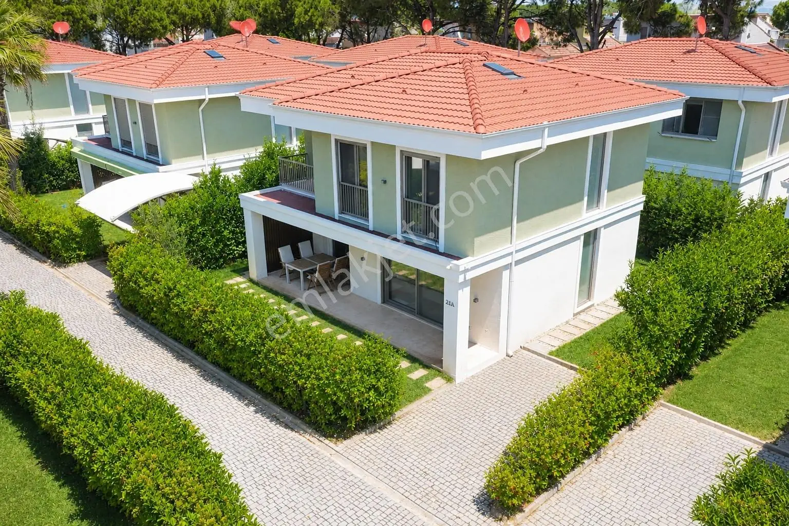 Umas Solutıon'dan Premıum Konsept - Plaja 100 Metre - 4+1 Villa