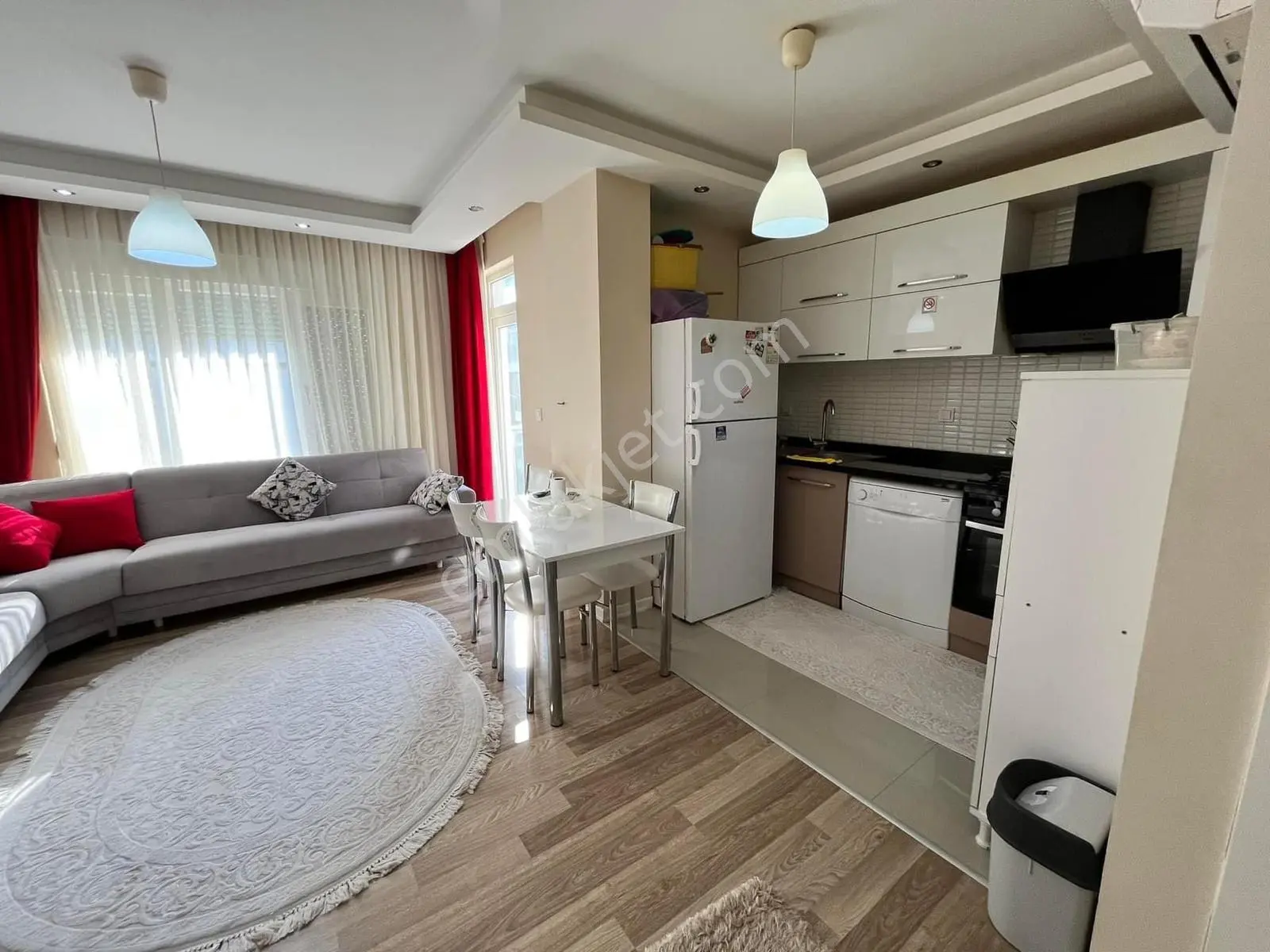 Liman Mahallesi Site İçersinde Satılık 1+1 Daire - Görsel 3