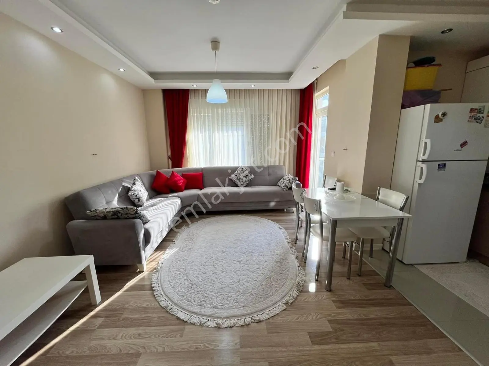 Liman Mahallesi Site İçersinde Satılık 1+1 Daire - Görsel 2