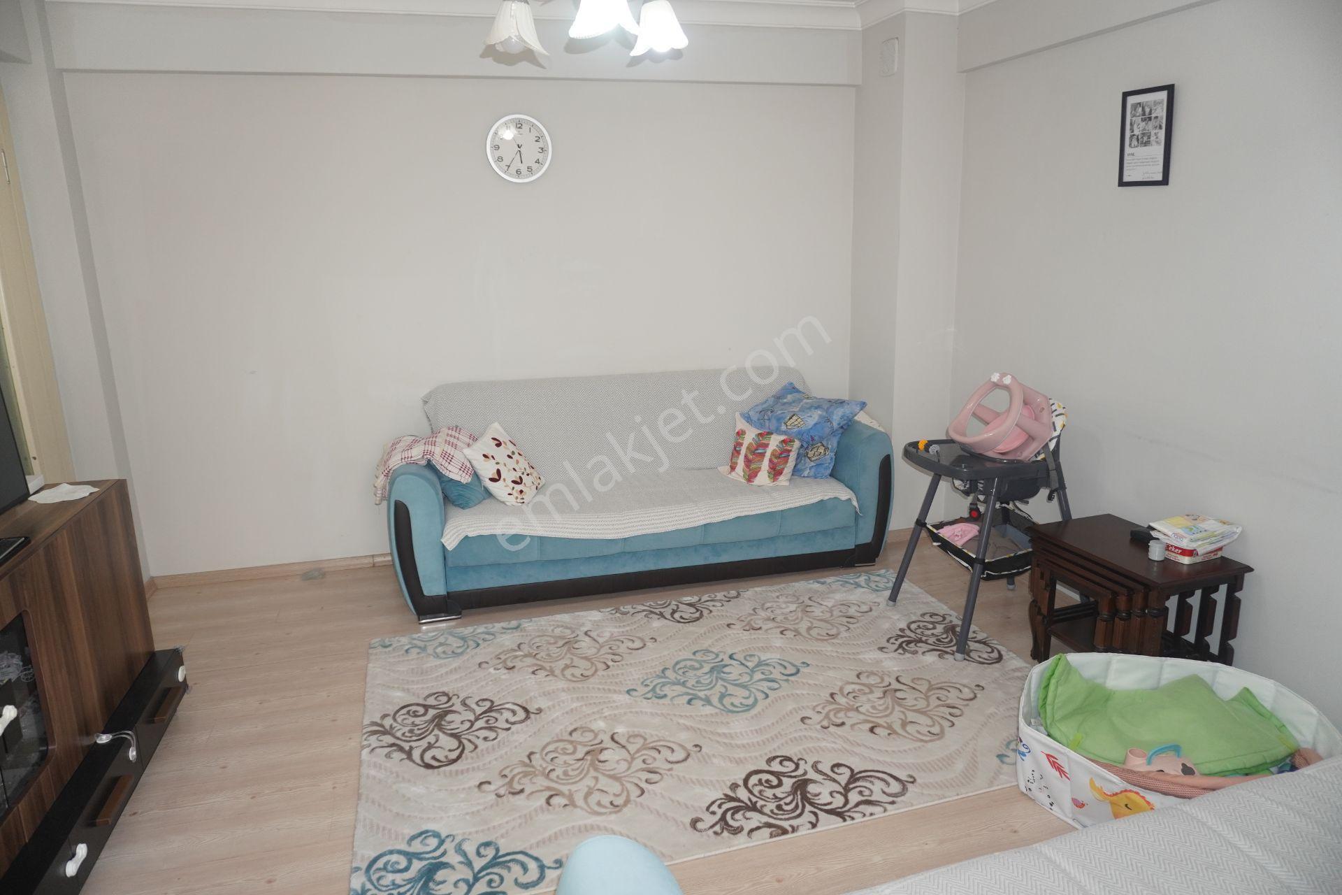Küçükçiğli Kiralık 2+1 Bahçekatıüstü Doğalgazlı+balkonlu(serkan) - Görsel 18