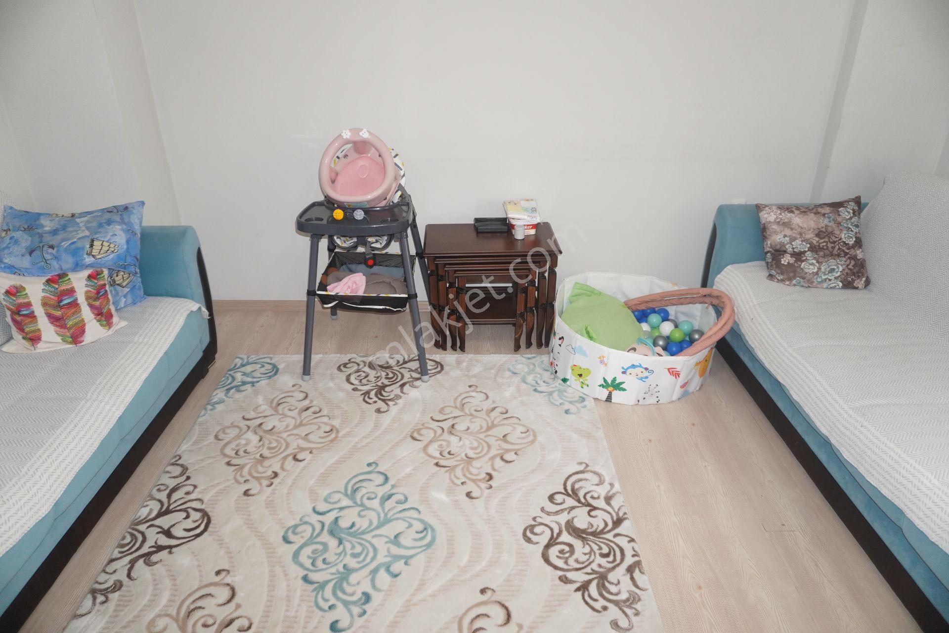 Küçükçiğli Kiralık 2+1 Bahçekatıüstü Doğalgazlı+balkonlu(serkan) - Görsel 10