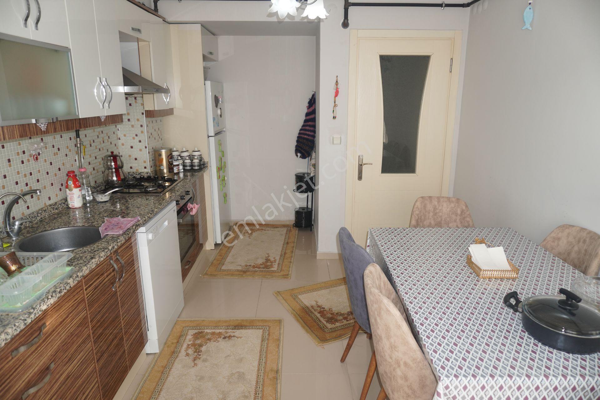 Küçükçiğli Kiralık 2+1 Bahçekatıüstü Doğalgazlı+balkonlu(serkan) - Görsel 6