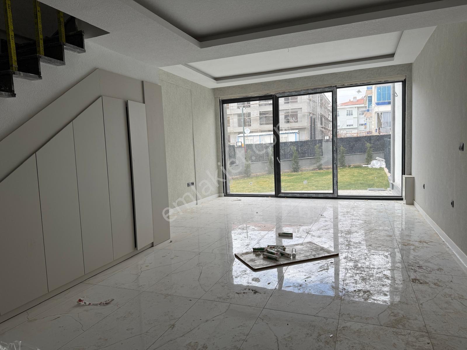 Nova A&y'den Kosova'da 2,5+1 Butik Geniş Bahçeli Satılık Villa - Görsel 33
