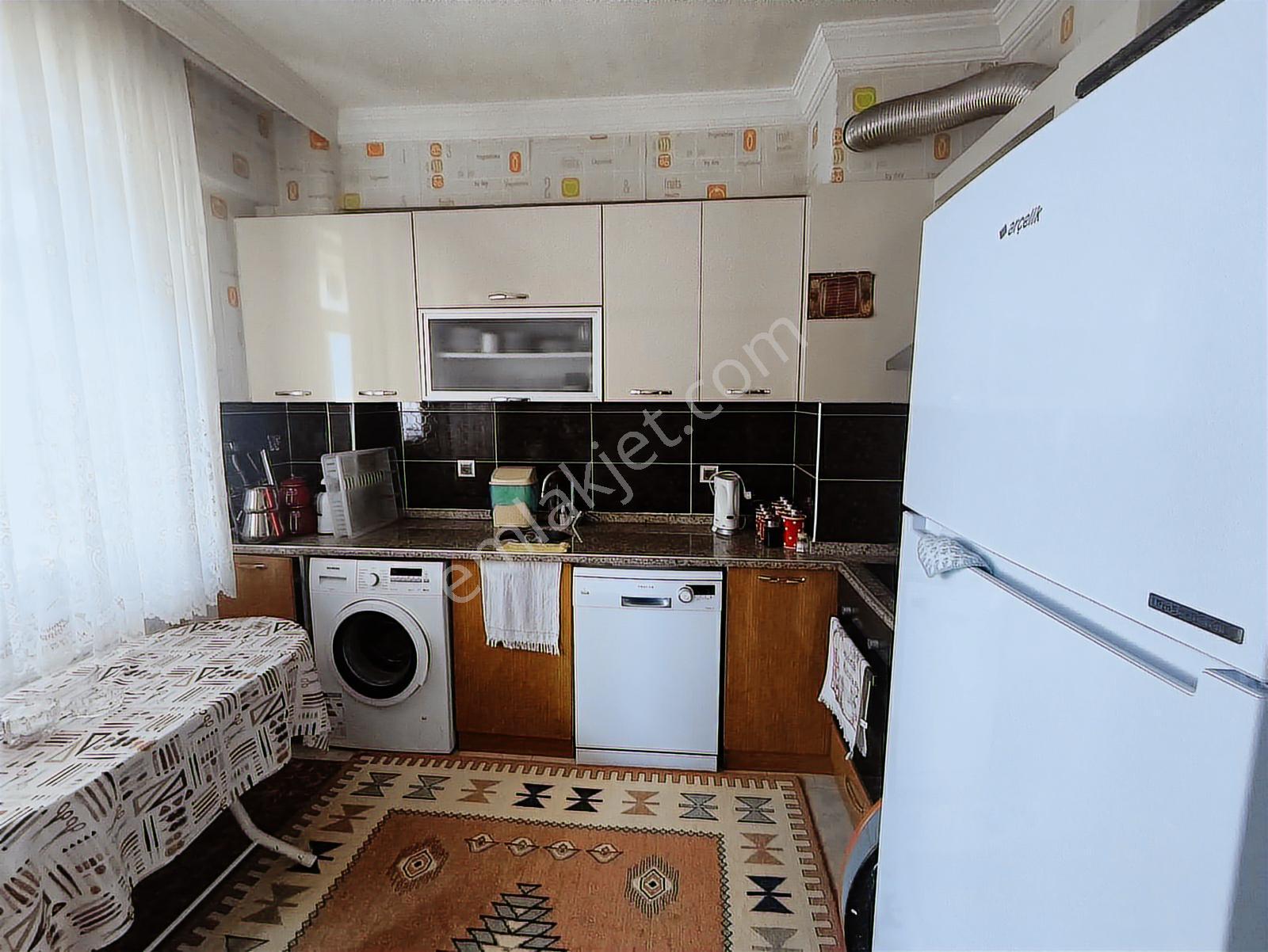 Hüsamettin Çelebi Mah. 2.kat Geniş, Güneş Alan Satılık 2+1 Daire - Görsel 5