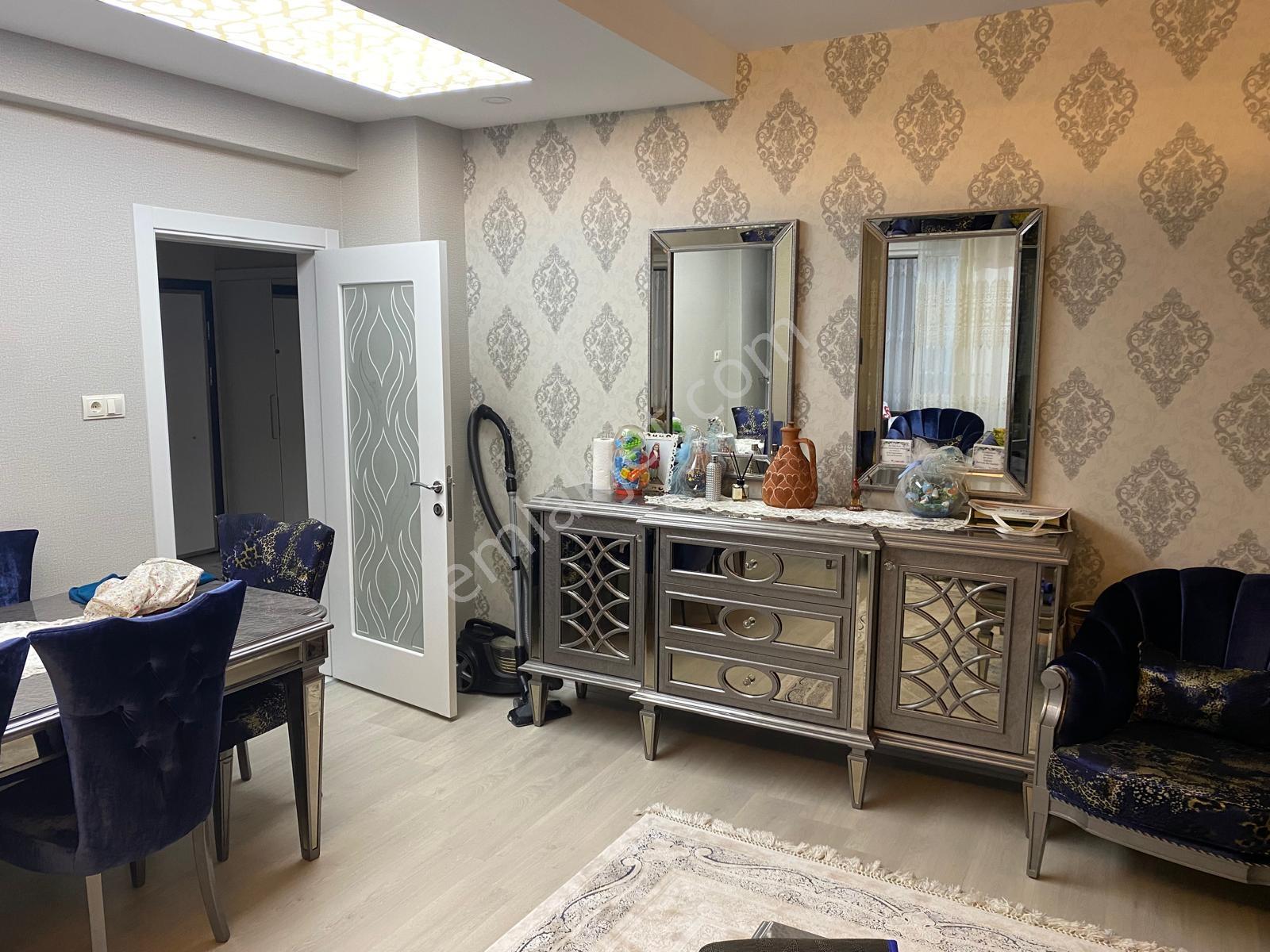 Karatay Fetih Cad. Üzeri Ara Kat İçi Yapılı 4+1 Satılık Daire - Görsel 13