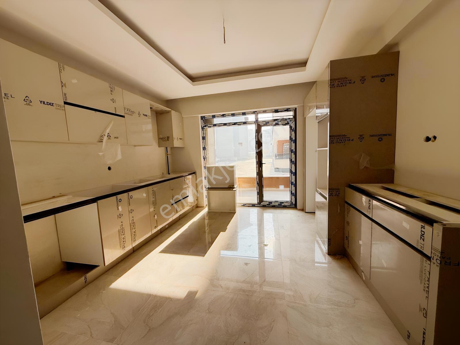 Meram Pirebide Prestijli Sitede Satılık Lüks 4+1 Geniş Daire - Görsel 12