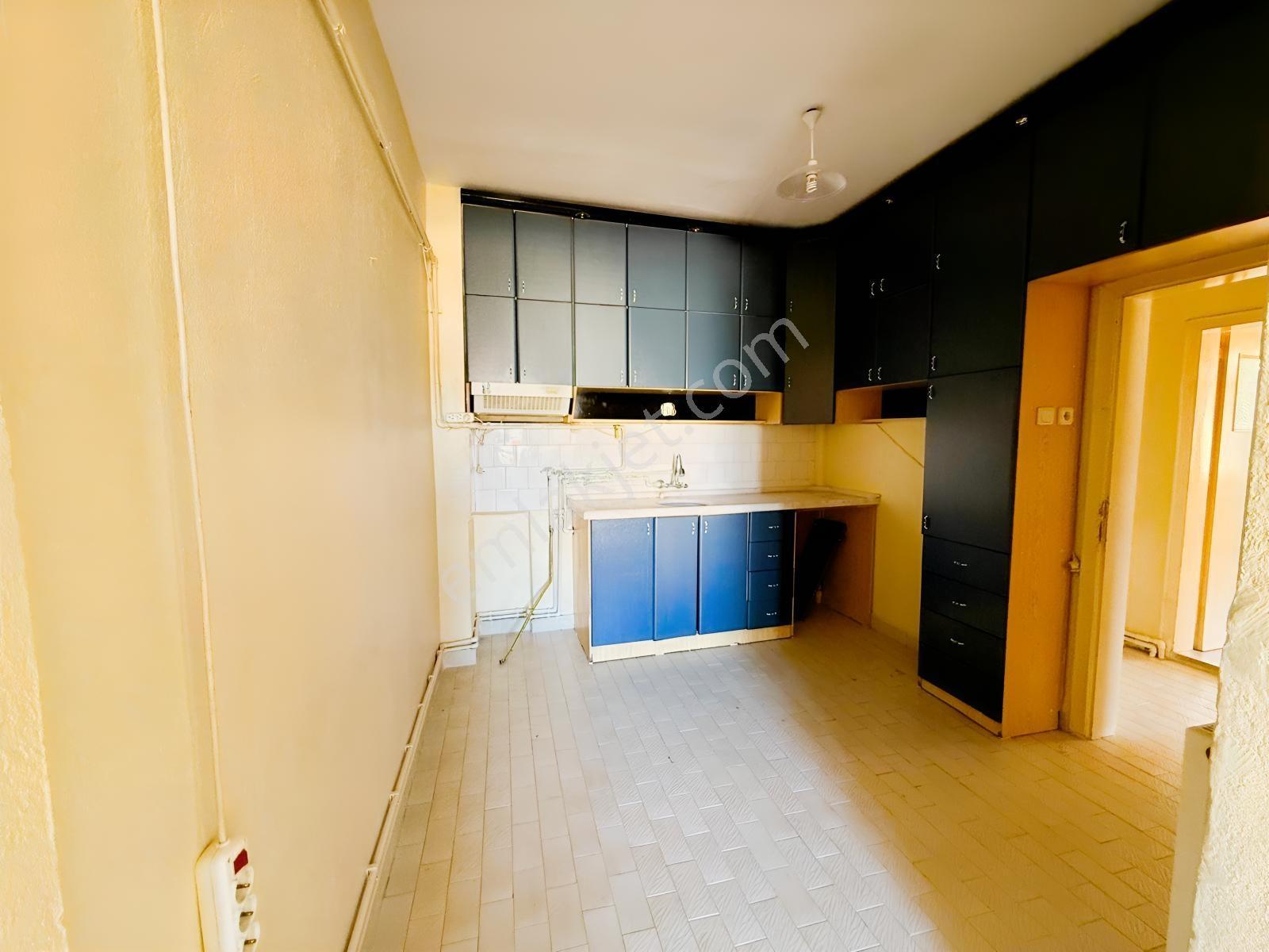 Bedir Mah. Kent Plaza Yakını Ferah 3+1 Kiralık Daire 135 M² Net - Görsel 7
