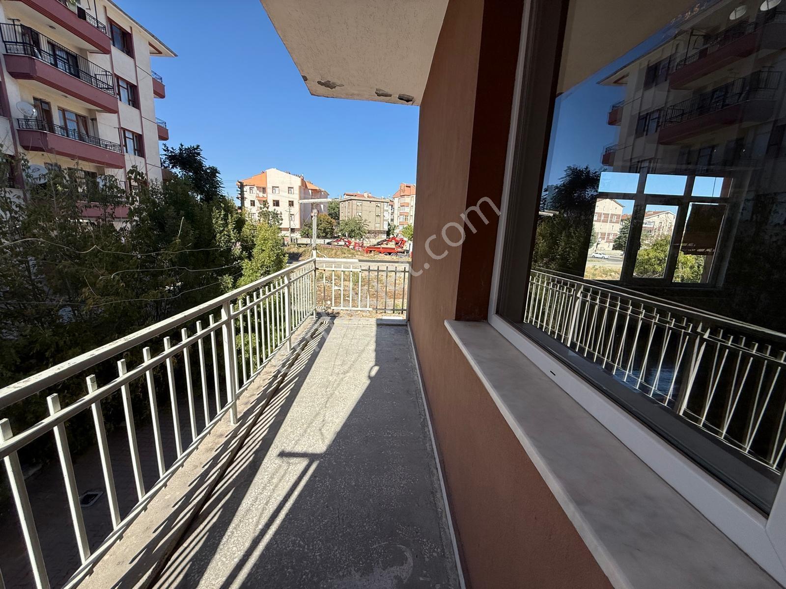 Bedir Mah. Kent Plaza Yakını Ferah 3+1 Kiralık Daire 135 M² Net - Görsel 13