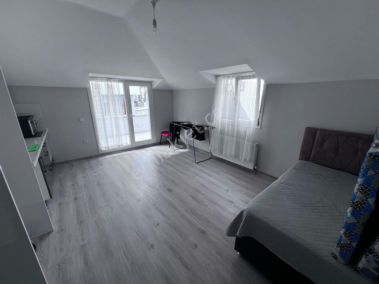Beylikdüzü Yakuplu Mh.iskanlı Açık Otoparklı 3+2 Dubleks Daire - Görsel 5