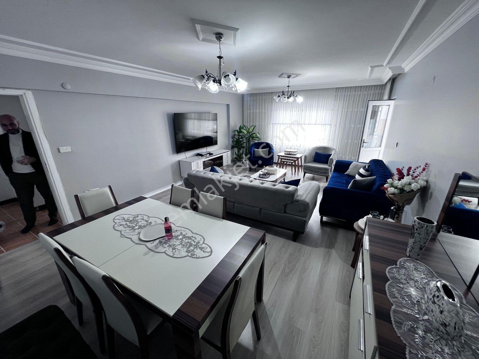 Beylikdüzü Sahil Mh.kavaklı Kent Sitesi Geniş M2'li 3+1 Dairemiz - Görsel 24