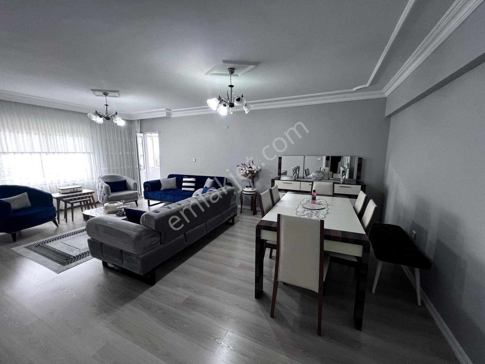 Beylikdüzü Sahil Mh.kavaklı Kent Sitesi Geniş M2'li 3+1 Dairemiz - Görsel 35