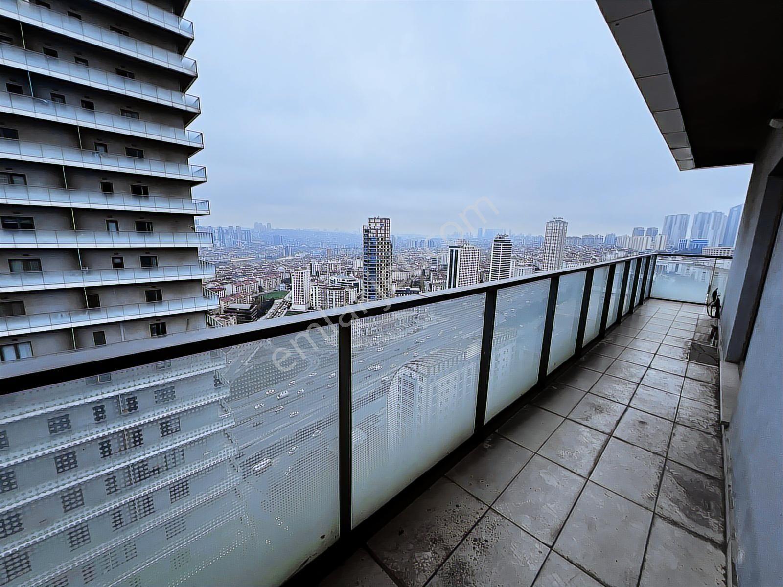 Sembol İstanbul Sitesinde Geniş M2 Balkonlu 1+1 Eşyalı Kiralık - Görsel 19