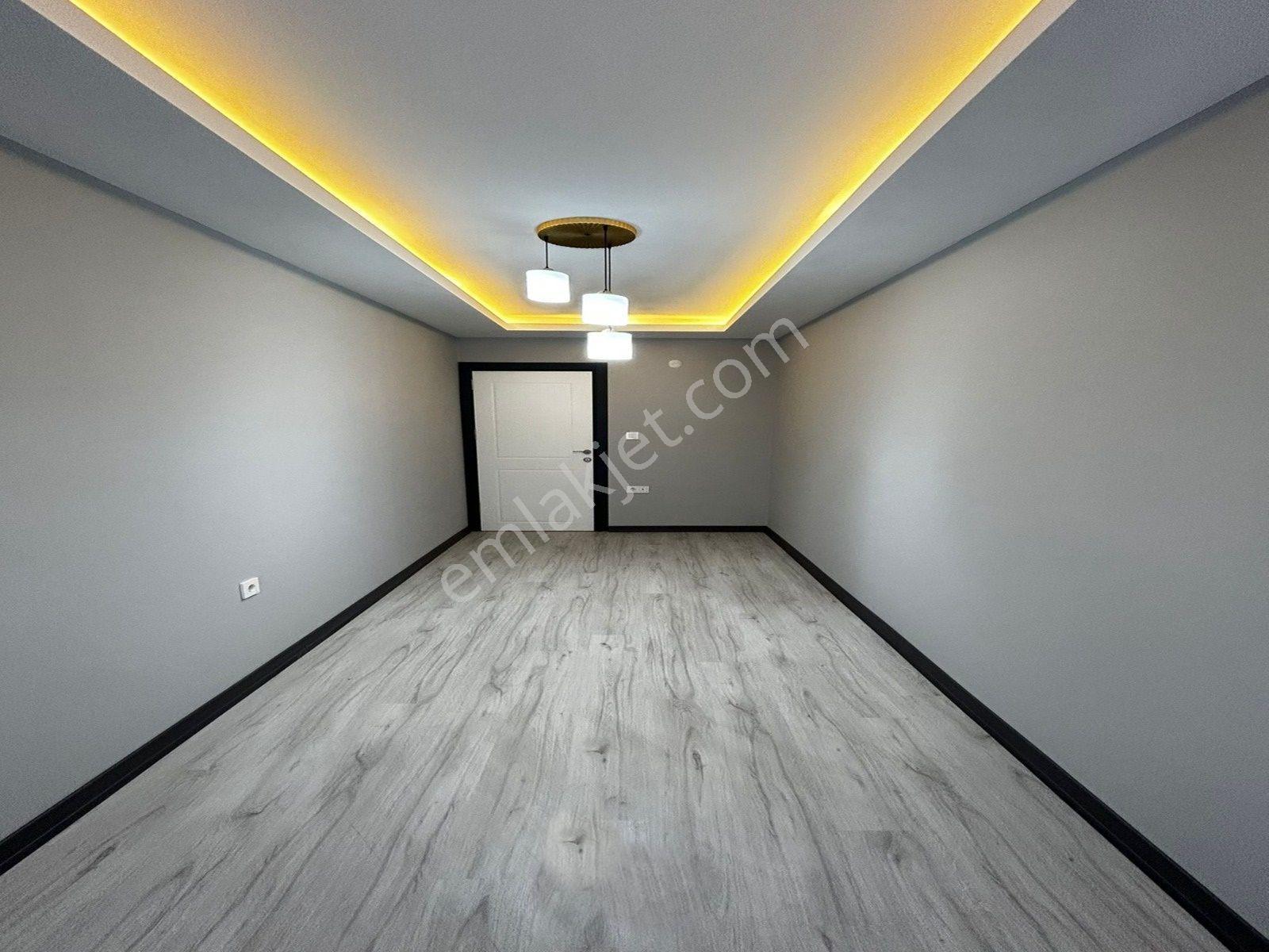 Sıfır İnşaat ! Yüksek Kredi İmkanı İle ! Metrobüse Yakın 2+1 Arakat Daire - Görsel 6