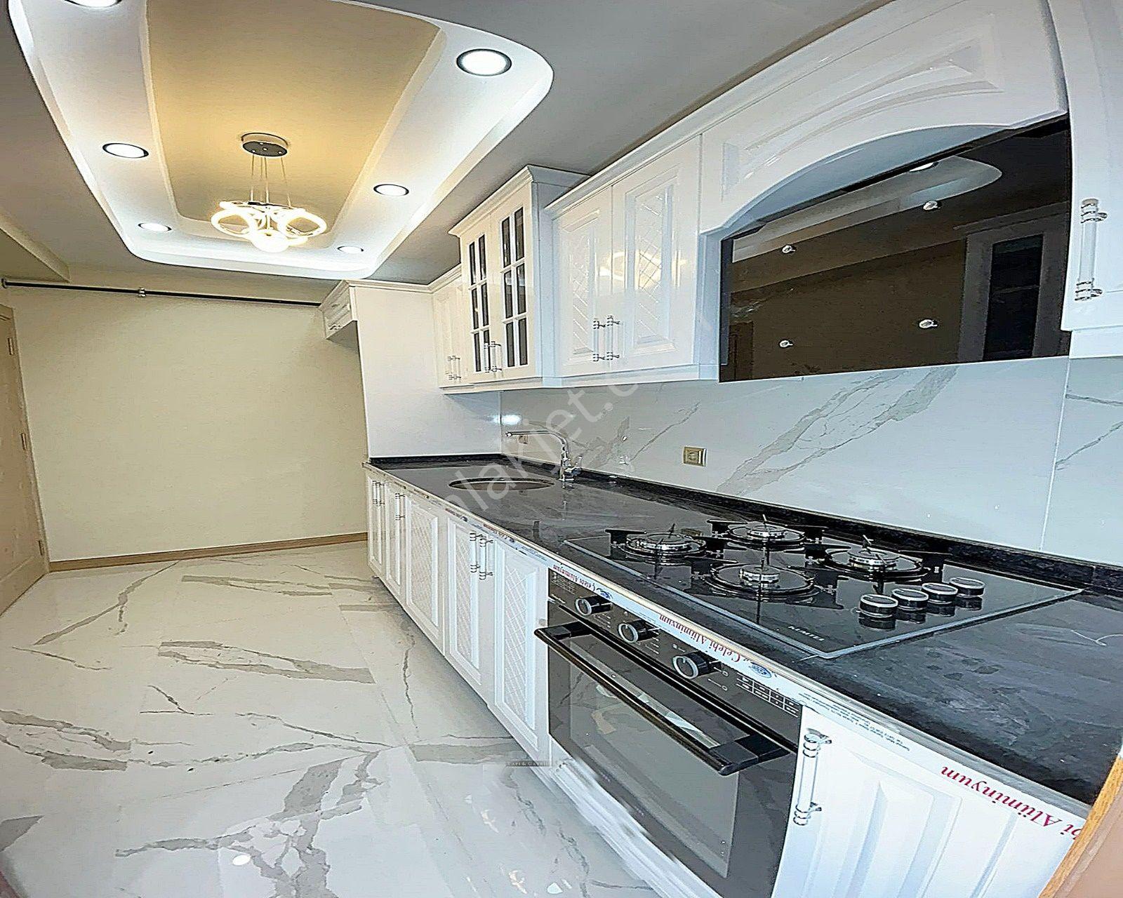 Sıfır İnşaat ! Yüksek Kredi İmkanı İle ! Metrobüse Yakın 2+1 Arakat Daire - Görsel 34
