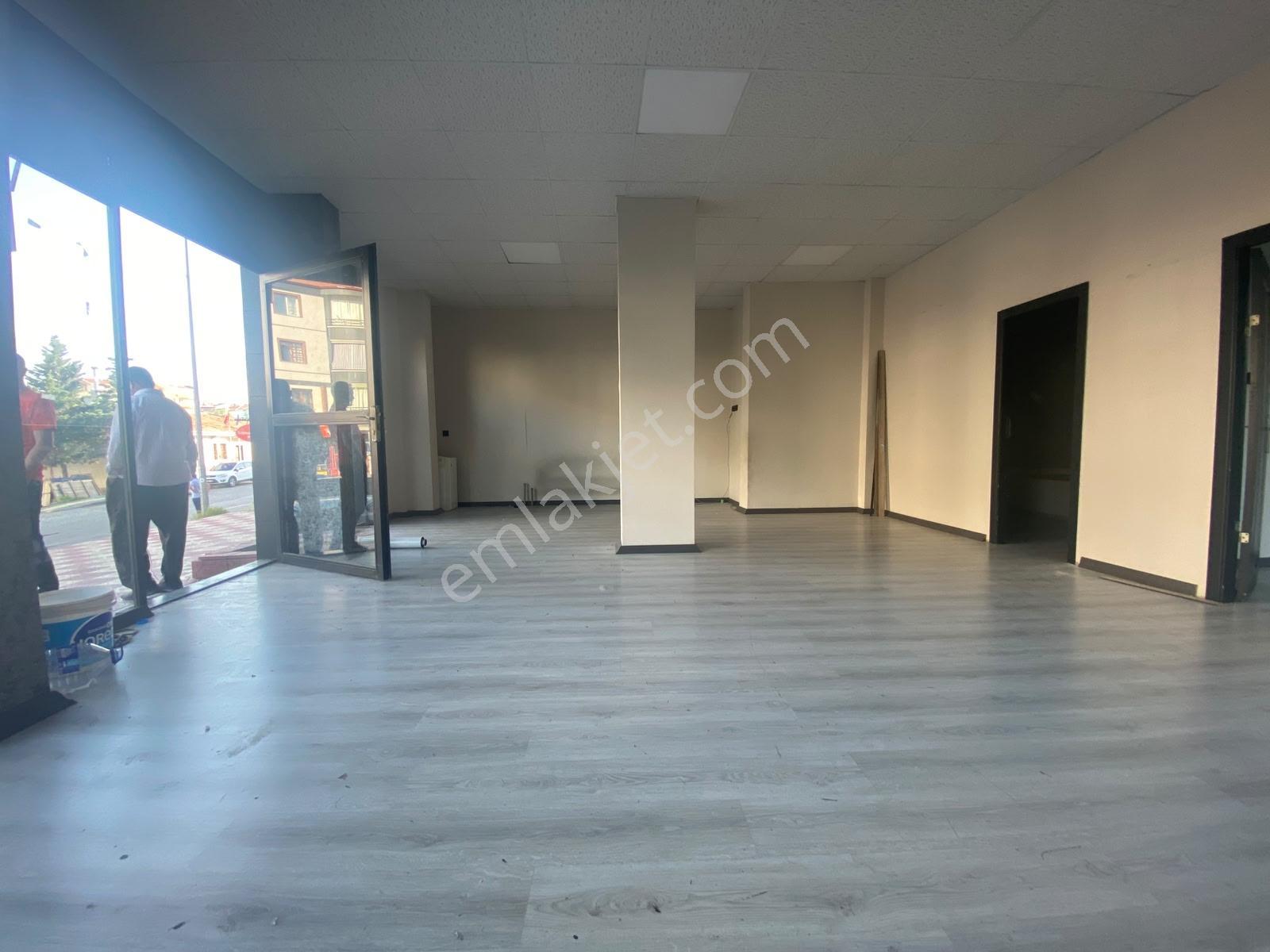 Cadde Üzeri Kiralık Dükkan - Görsel 6