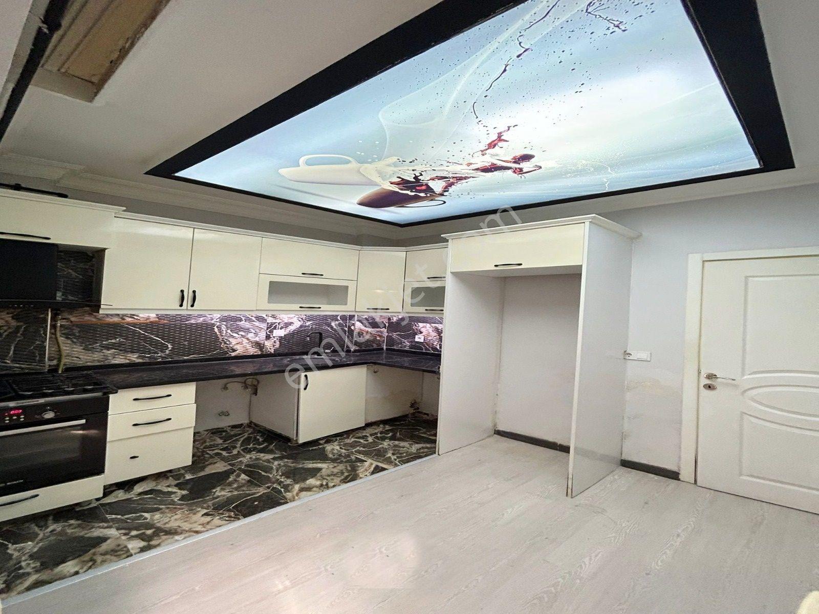 Metrobüse Yakın Geniş Aileler Uygun 3+1 130m2 Kış Bahçeli Daire - Görsel 10