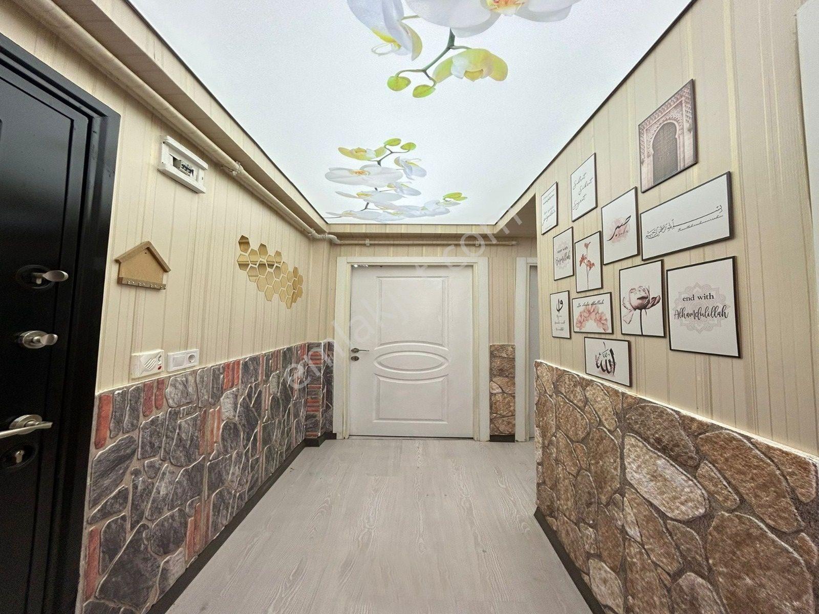 Metrobüse Yakın Geniş Aileler Uygun 3+1 130m2 Kış Bahçeli Daire - Görsel 19