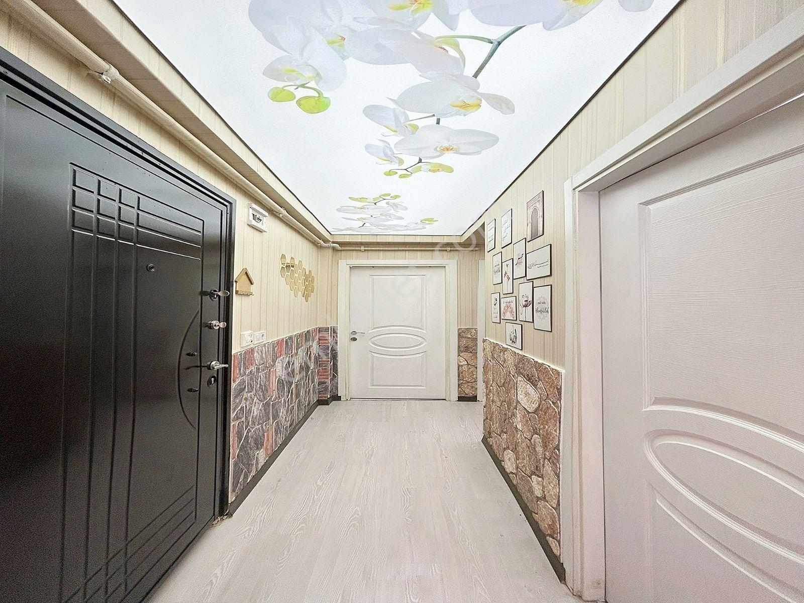Metrobüse Yakın Geniş Aileler Uygun 3+1 130m2 Kış Bahçeli Daire - Görsel 21