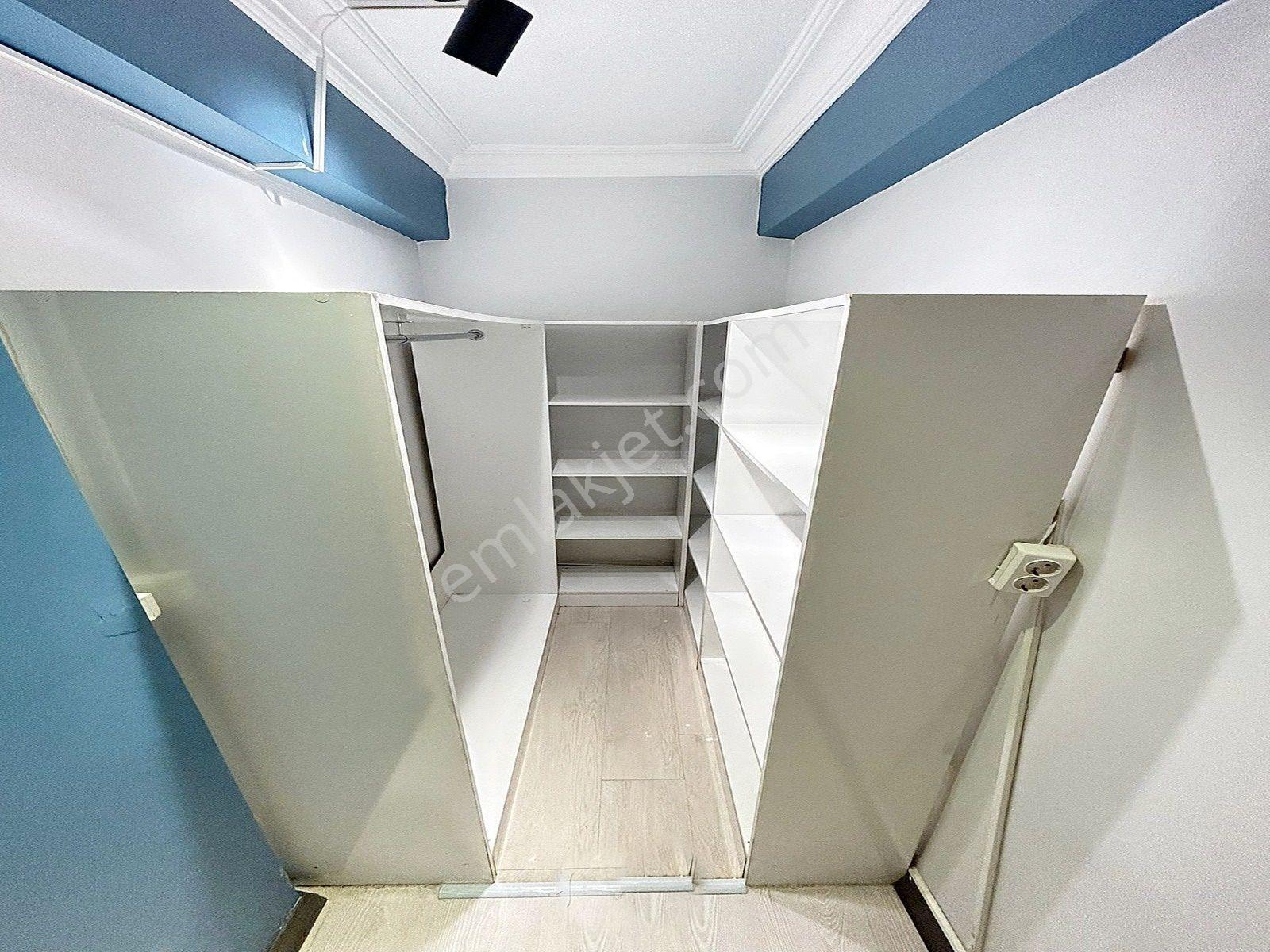 Metrobüse Yakın Geniş Aileler Uygun 3+1 130m2 Kış Bahçeli Daire - Görsel 9